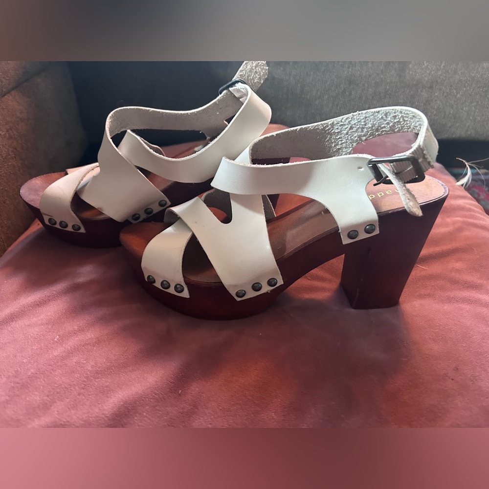 Chunky comfy summer sandal